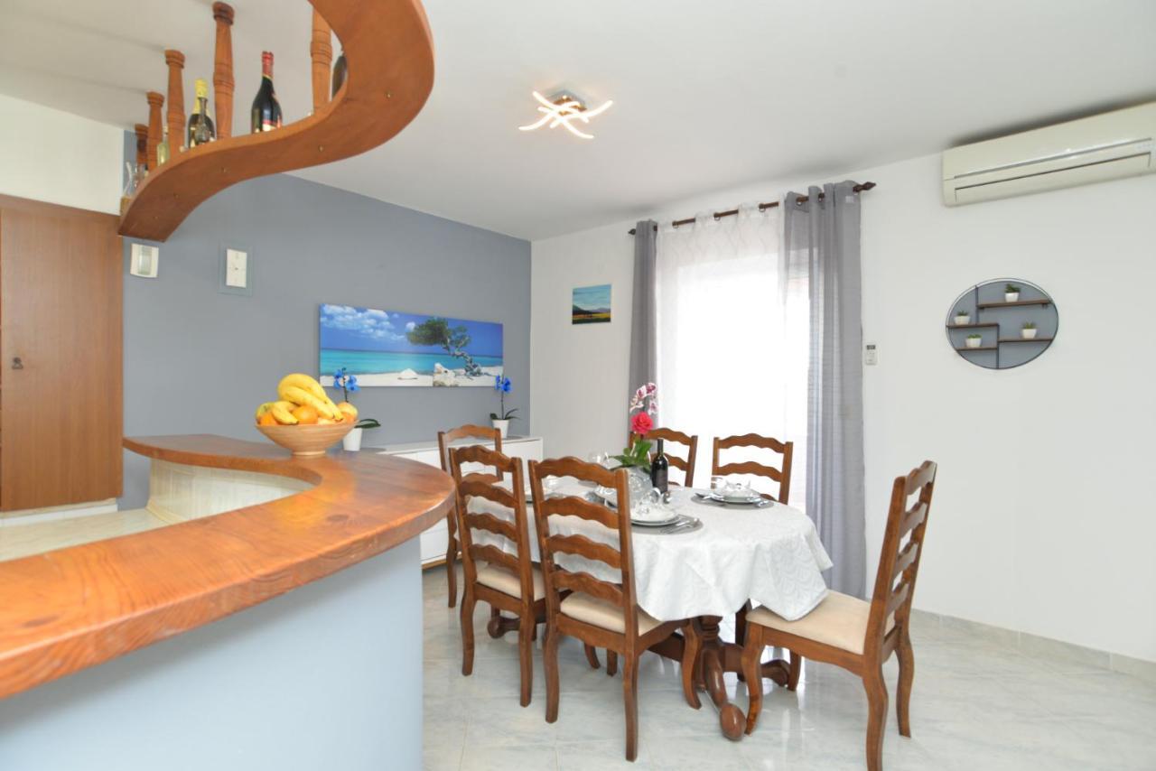 Apartments Violete 742 Пула Екстериор снимка