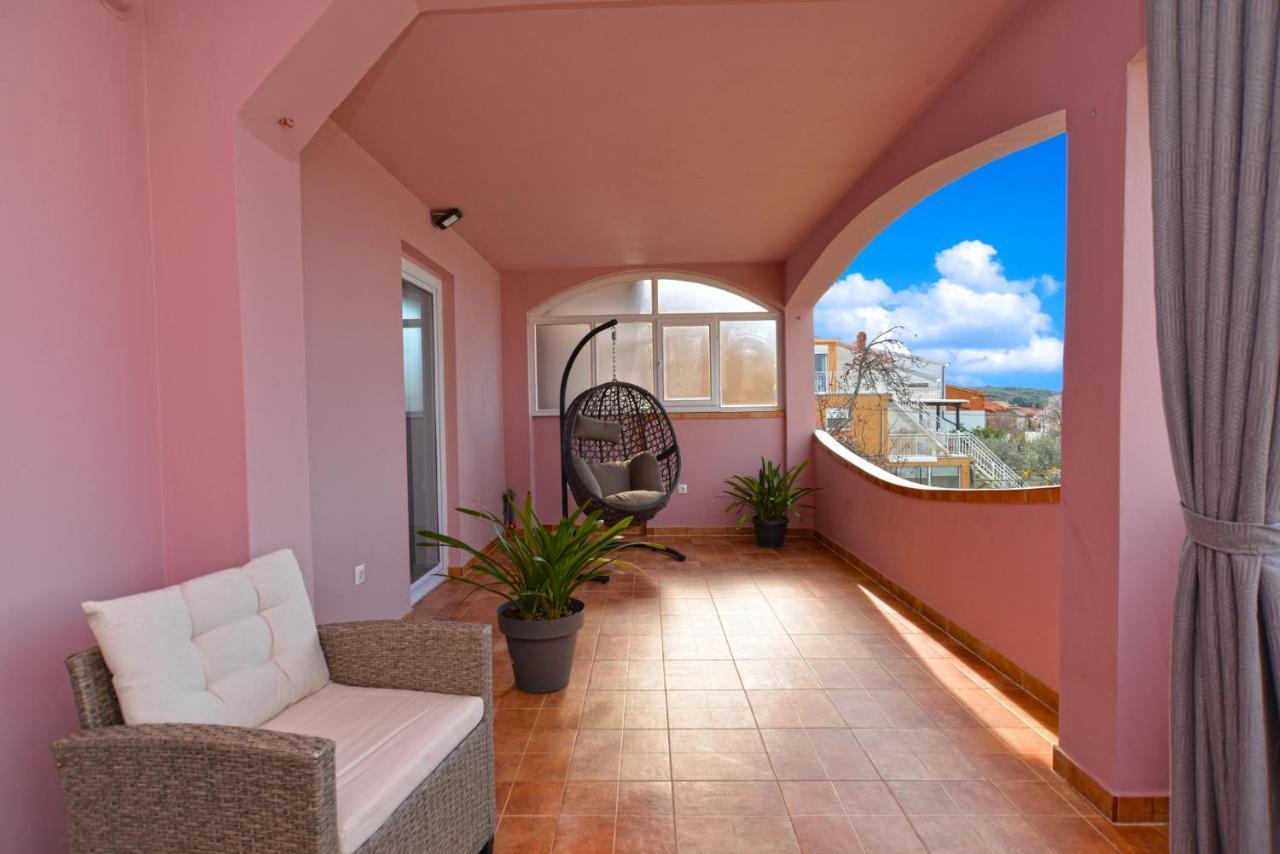 Apartments Violete 742 Пула Екстериор снимка