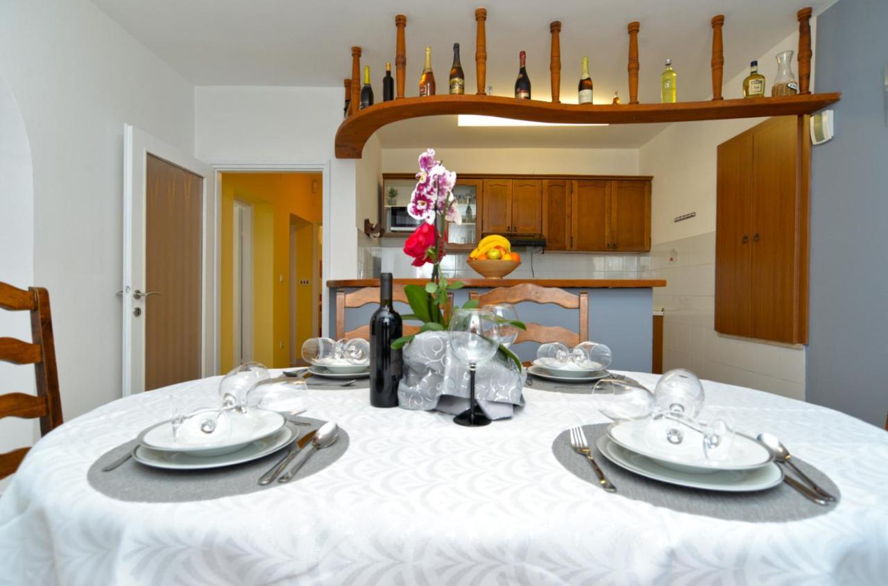 Apartments Violete 742 Пула Екстериор снимка