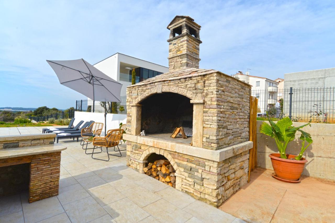 Apartments Violete 742 Пула Екстериор снимка