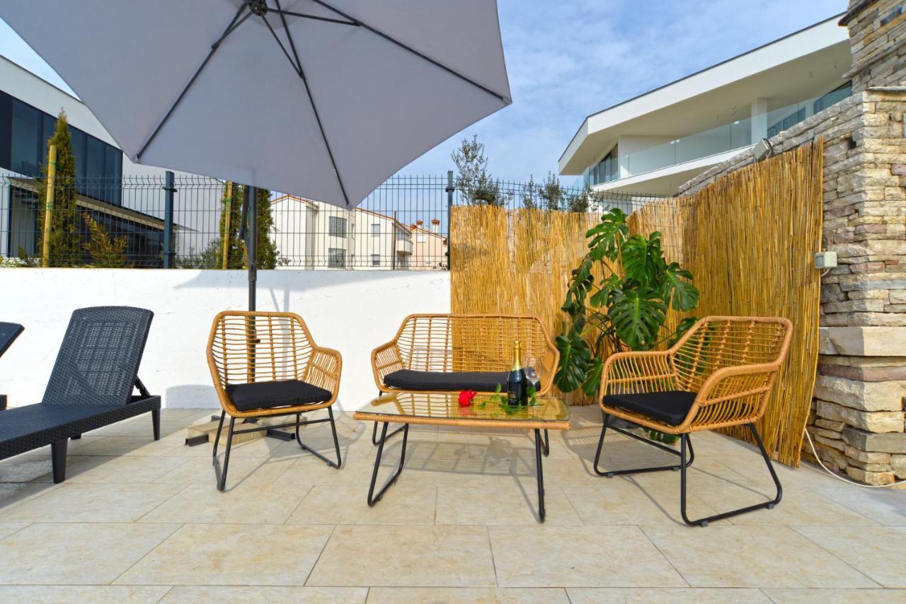 Apartments Violete 742 Пула Екстериор снимка